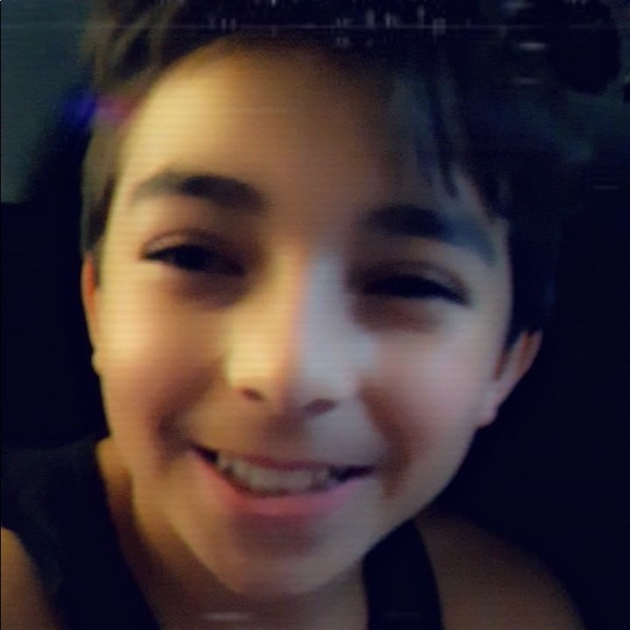 Meet your Posher, Jessica - Picture 3 of 5